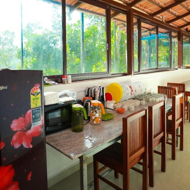 River View Guest House Мадикери Екстериор снимка